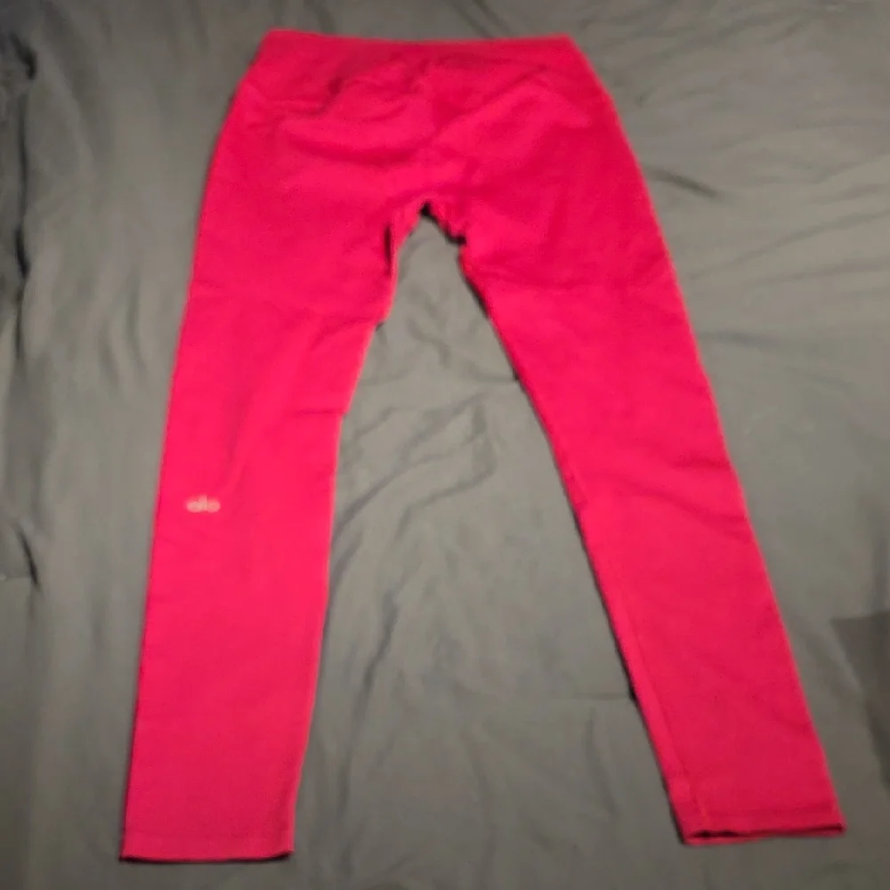 ALO Seamless Leggings In Magenta Crush NWOT
